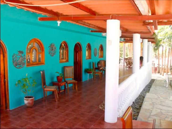 Casa De Los Cocos Bed & Breakfast Transito Екстериор снимка