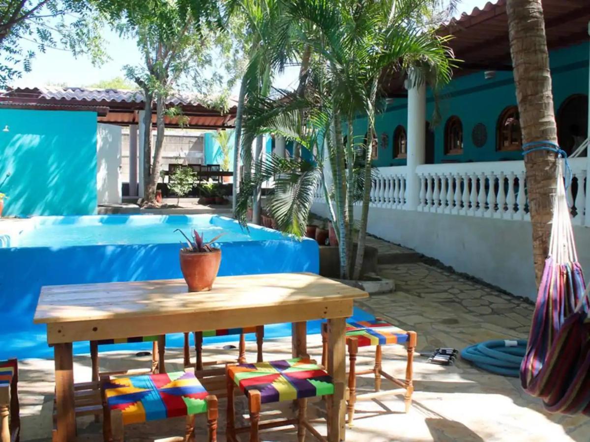 Casa De Los Cocos Bed & Breakfast Transito Екстериор снимка